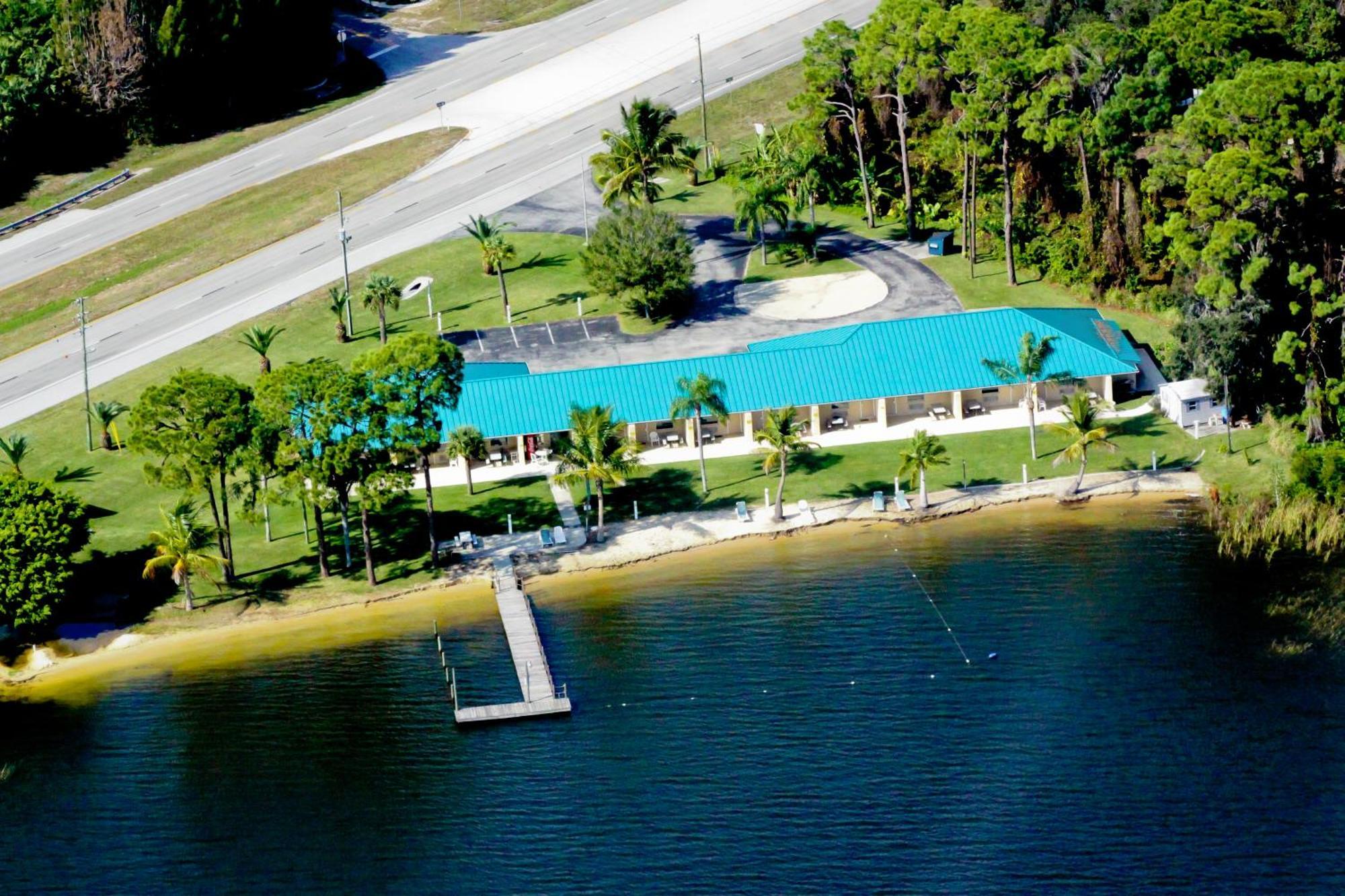 Lake Grassy Inn & Suites Lake Placid Exterior foto
