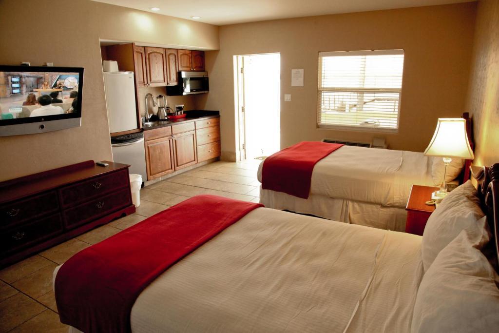 Lake Grassy Inn & Suites Lake Placid Quarto foto